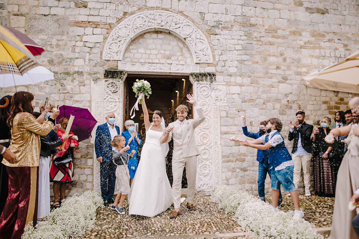 bride and groom destination wedding photographer in italy, abruzzo, marche